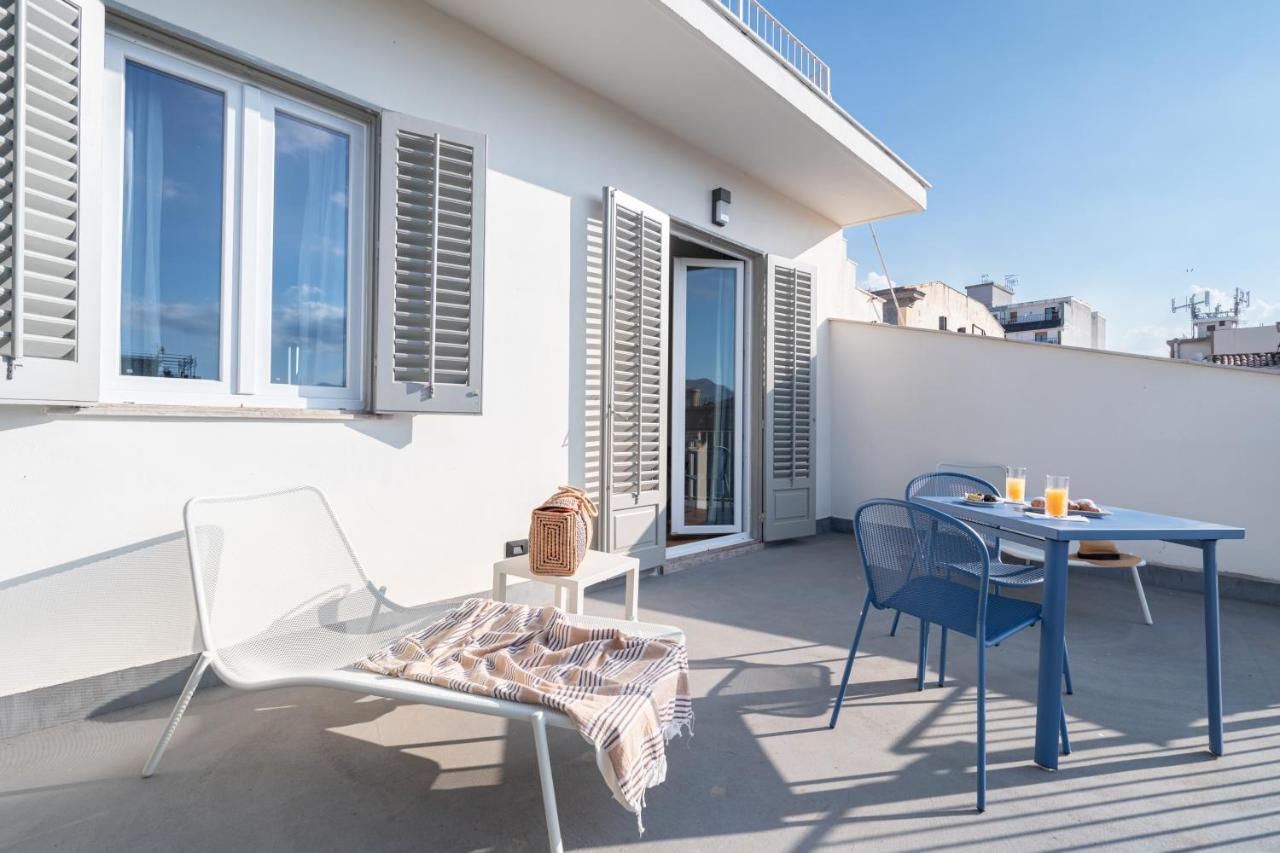 Attico 37 - Queen Room Con Terrazza Privata Palermo Exteriér fotografie
